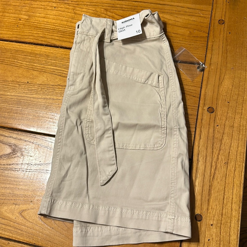 Sonoma high rise khaki skirt